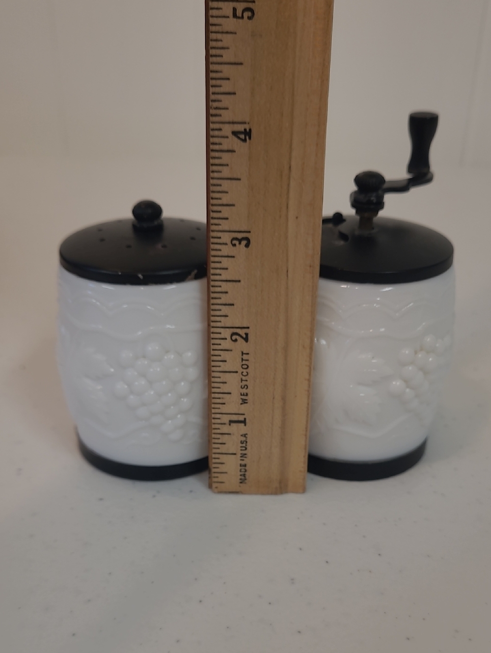 Milk Glass George Thompson Embossed Grapevine Salt and Pepper Mill Set - Picture 9 of 12